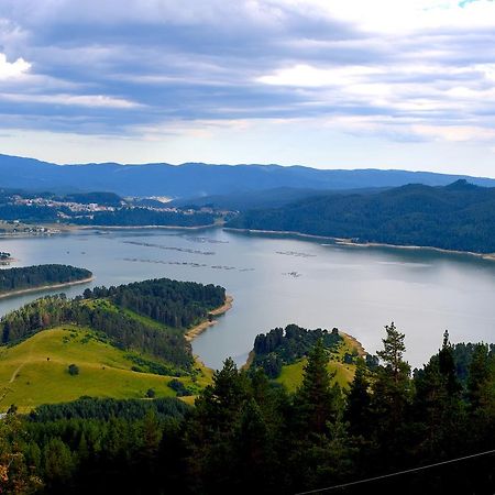 Hotel Complex Pele Zmeitsa Exteriér fotografie