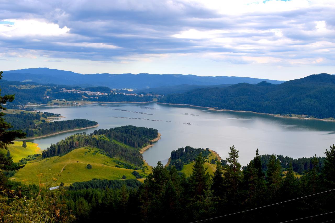 Hotel Complex Pele Zmeitsa Exteriér fotografie